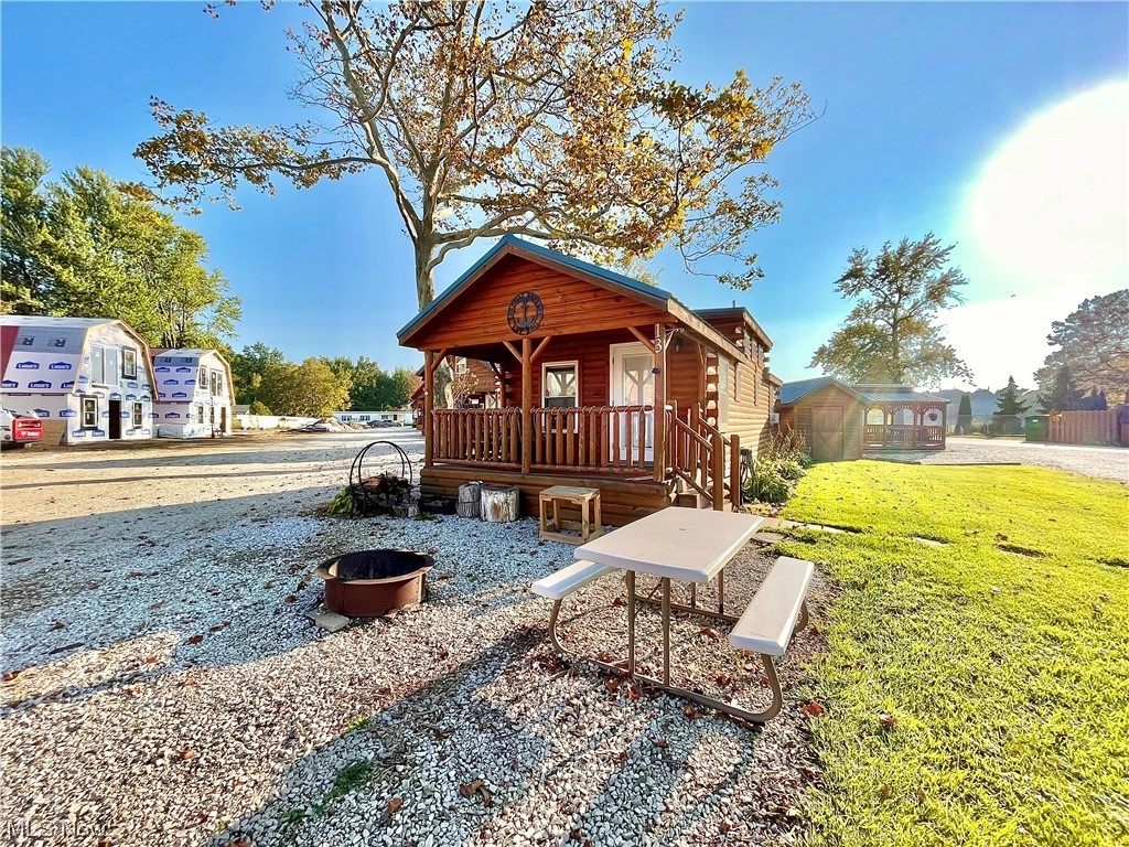 5919 Lake Rd W Unit 13  