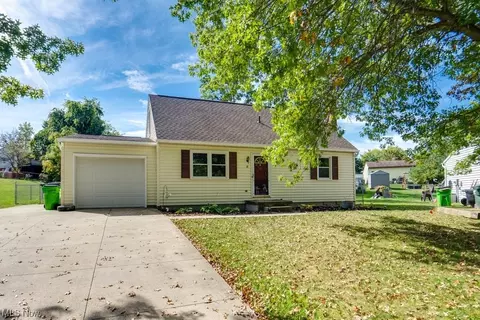 18 Windsor Mews, Rittman, OH 44270