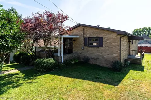 470 W 40th St, Shadyside, OH 43947