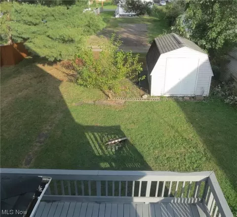 413 Cherry Ave, Niles, OH 44446 photo 16