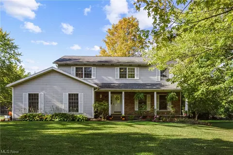 5682 Young Rd, Hudson, OH 44236