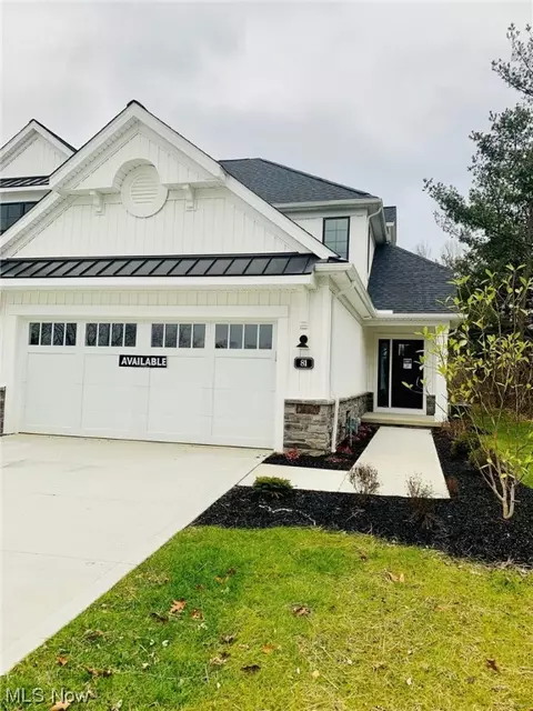 81 Winchester Rd, Fairlawn, OH 44333