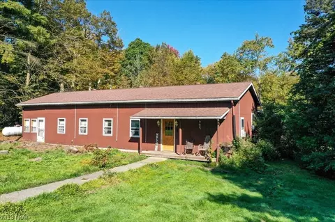 2641 Tower Rd, Dorset, OH 44032