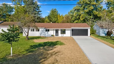 6242 Eldridge Blvd, Bedford Heights, OH 44146