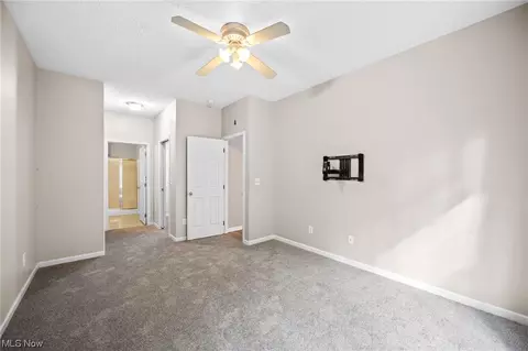 5271 Rolling Meadow Dr #E-1, Parma, OH 44134 photo 14
