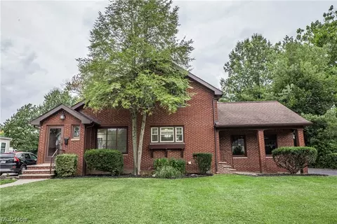 4744 Waldamere Ave, Willoughby, OH 44094 photo 2