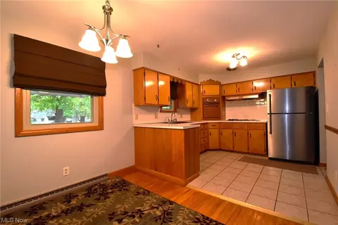 32 Orchard Dr, Poland, OH 44514 photo 4