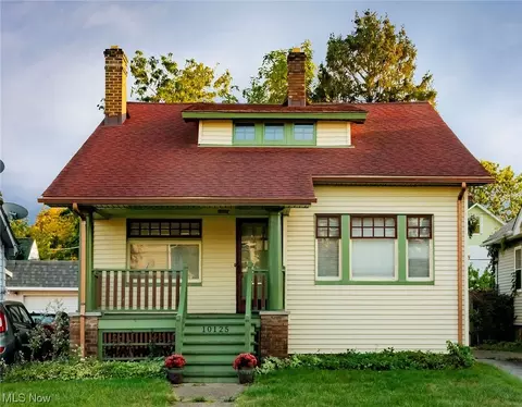 10125 Loretta Ave, Cleveland, OH 44111