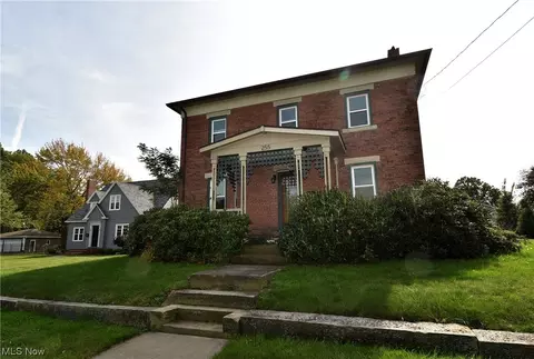 255 W Main St, Canfield, OH 44406