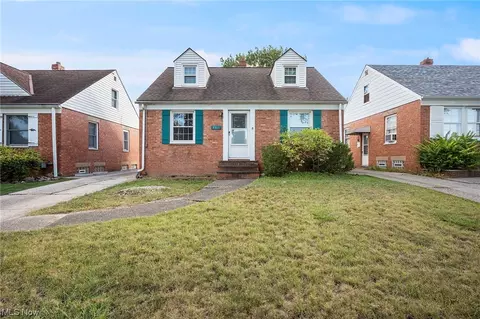 9311 Morton Ave, Brooklyn, OH 44144
