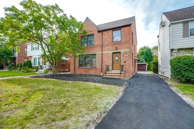 3962 Bushnell Rd, University Heights, OH 44118