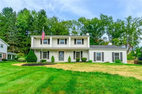 1820 Spring Valley Ave NW, Canton, OH 44708