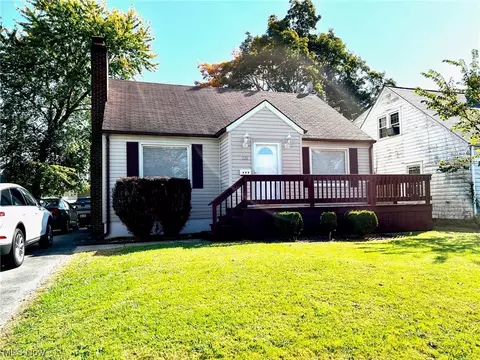 235 Belvedere, Warren, OH 44483