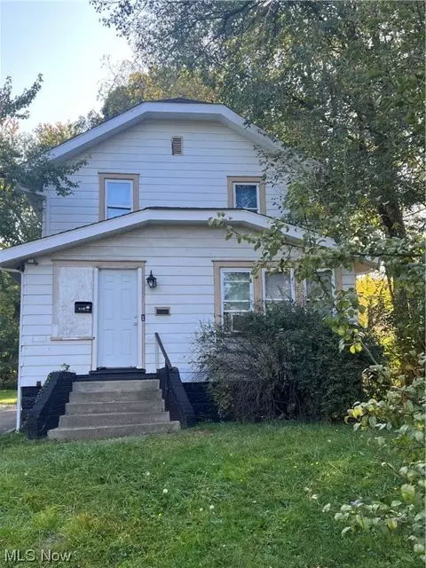 669 Inman St, Akron, OH 44306