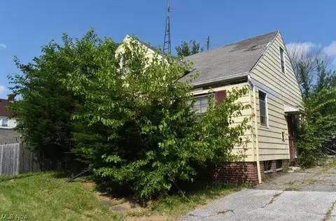 3671 E 116th St, Cleveland, OH 44105