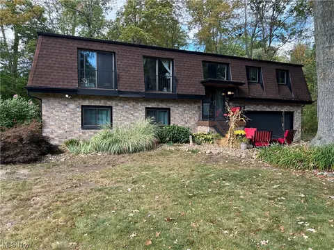 3574 Frawood Dr, Uniontown, OH 44685