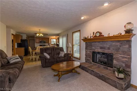 3528 Rohrer Rd, Wadsworth, OH 44281 photo 6