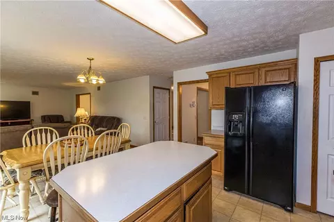 3528 Rohrer Rd, Wadsworth, OH 44281 photo 11