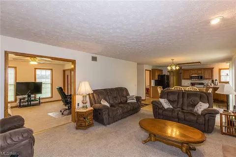 3528 Rohrer Rd, Wadsworth, OH 44281 photo 7