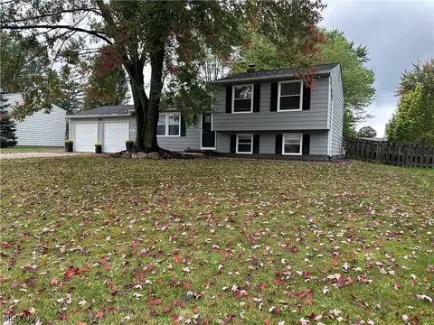 8312 Celianna Dr, Strongsville, OH 44149
