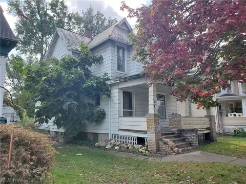 840 W 48th St, Ashtabula, OH 44004 photo 3