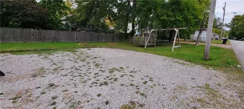 912 West Ave, Elyria, OH 44035 photo 25