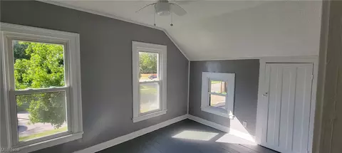 912 West Ave, Elyria, OH 44035 photo 15