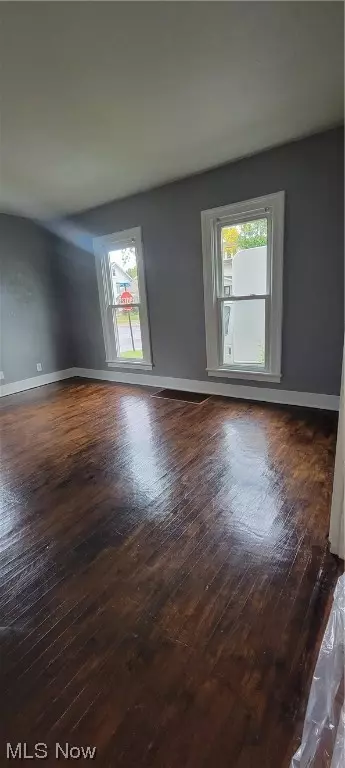 912 West Ave, Elyria, OH 44035 photo 3