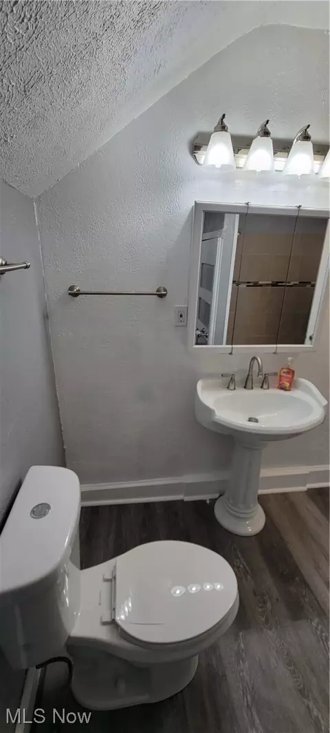 912 West Ave, Elyria, OH 44035 photo 21