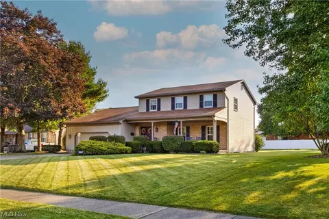 8267 Glenwood Ave, Boardman, OH 44512