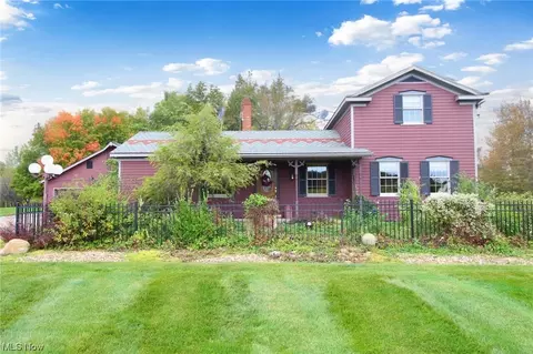7300 Friendsville Rd, Lodi, OH 44254