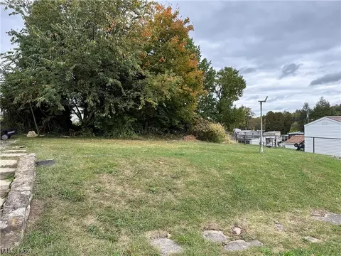 247 Franklin St, Barnesville, OH 43713 photo 14