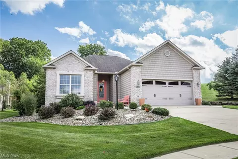 2659 Narrows Way #14, Akron, OH 44312