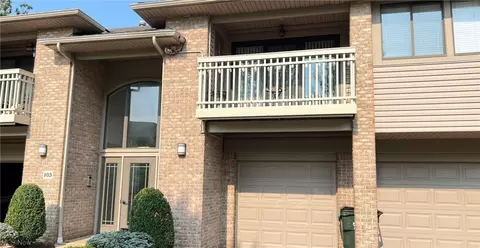 3800 Rosemont Blvd #103G, Akron, OH 44333