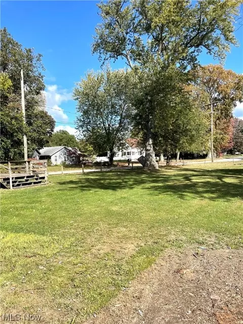 4910 Topper Ave, Ashtabula, OH 44004 photo 15