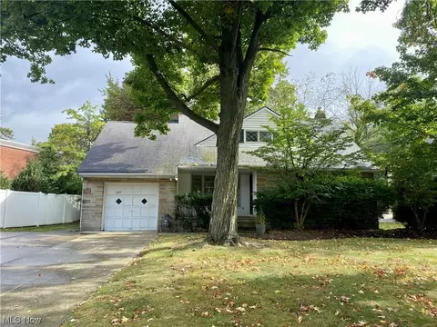 1475 S Belvoir Blvd, South Euclid, OH 44121