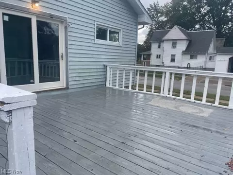 527 W 36th St, Ashtabula, OH 44004 photo 17