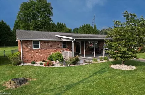 307 E 9th St, Williamstown, WV 26187 photo 29