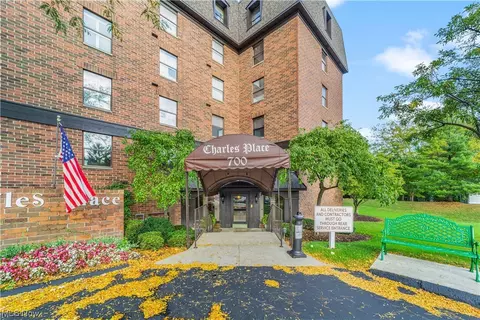 700 Brick Mill Run #308, Westlake, OH 44145