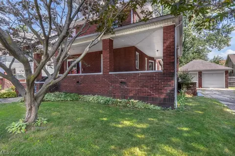 1112 Broad Ave NW, Canton, OH 44708 photo 3