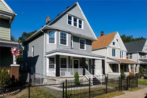1430 W 84th St, Cleveland, OH 44102