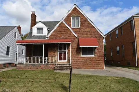 2214 North Ave, Parma, OH 44134
