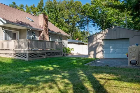 Exterior - 204 E 27th St, Dover, OH 44622 photo 6 of 9