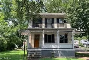 133 Franklin St, Marietta, OH 45750