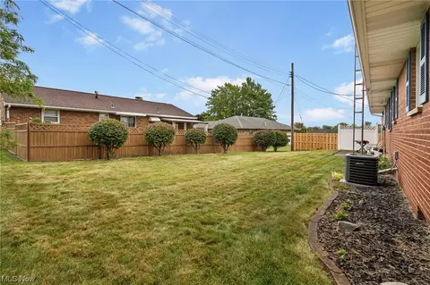 1428 Marilyn Ave NW, Canton, OH 44708 photo 18
