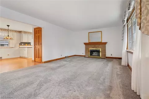 1428 Marilyn Ave NW, Canton, OH 44708 photo 5