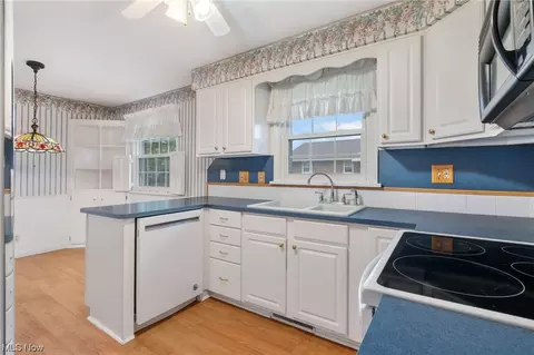 1428 Marilyn Ave NW, Canton, OH 44708 photo 10