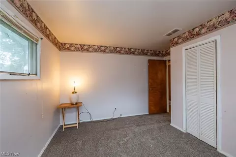 530 Penfield Ave, Elyria, OH 44035 photo 16