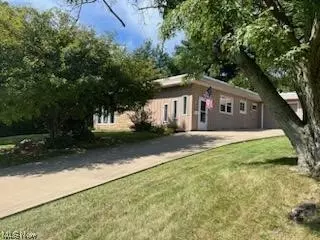 4833 17th St NW, Canton, OH 44708 photo 1