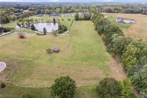 V/l Farmbrook Avenue, North Canton, OH 44720 photo 10